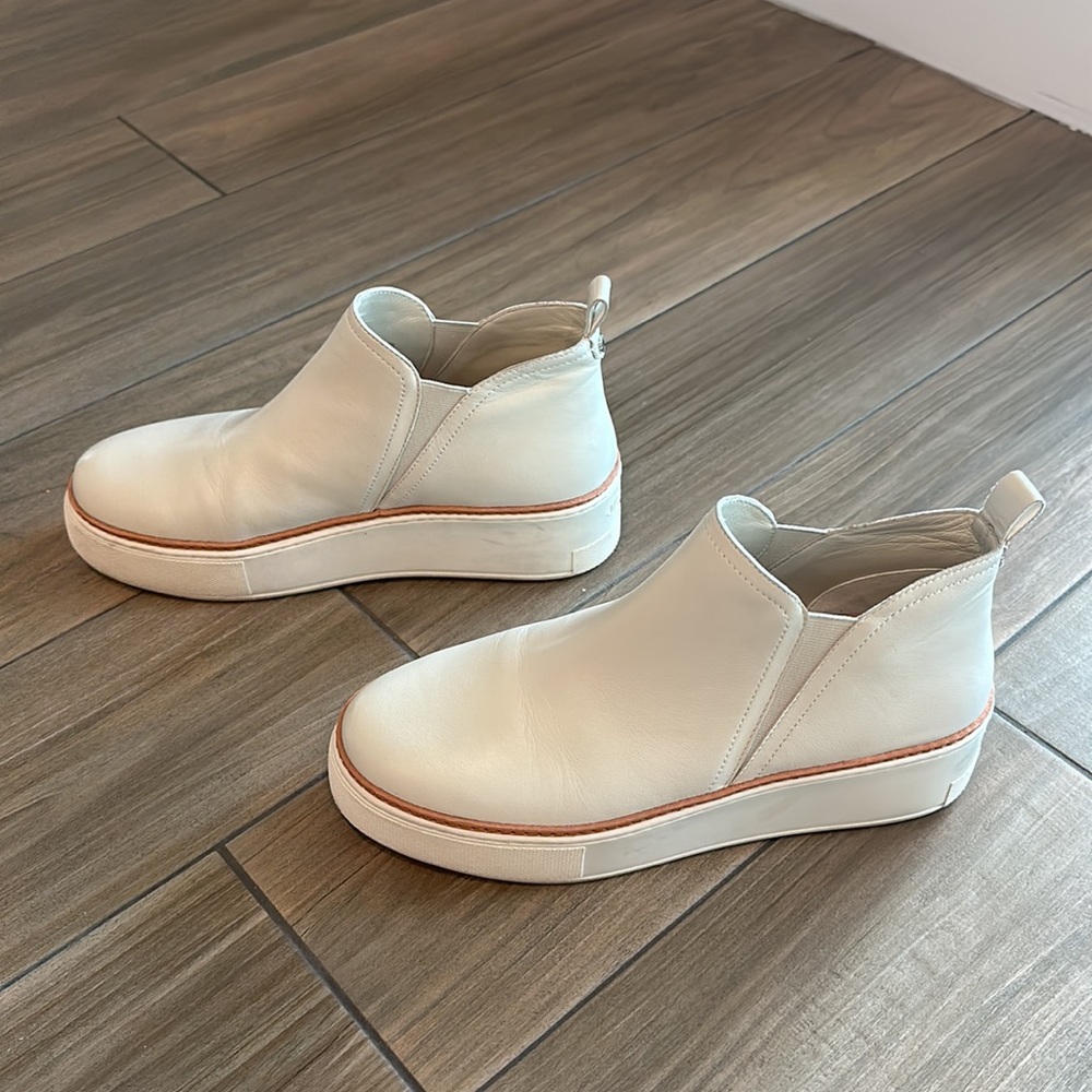 J/Slides NYC High Top Sneakers